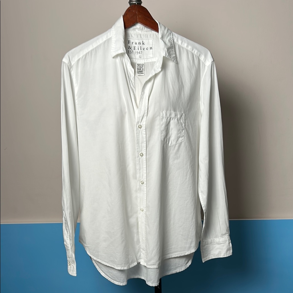 Frank & Eileen White Casual Button Down Shirt Size Large